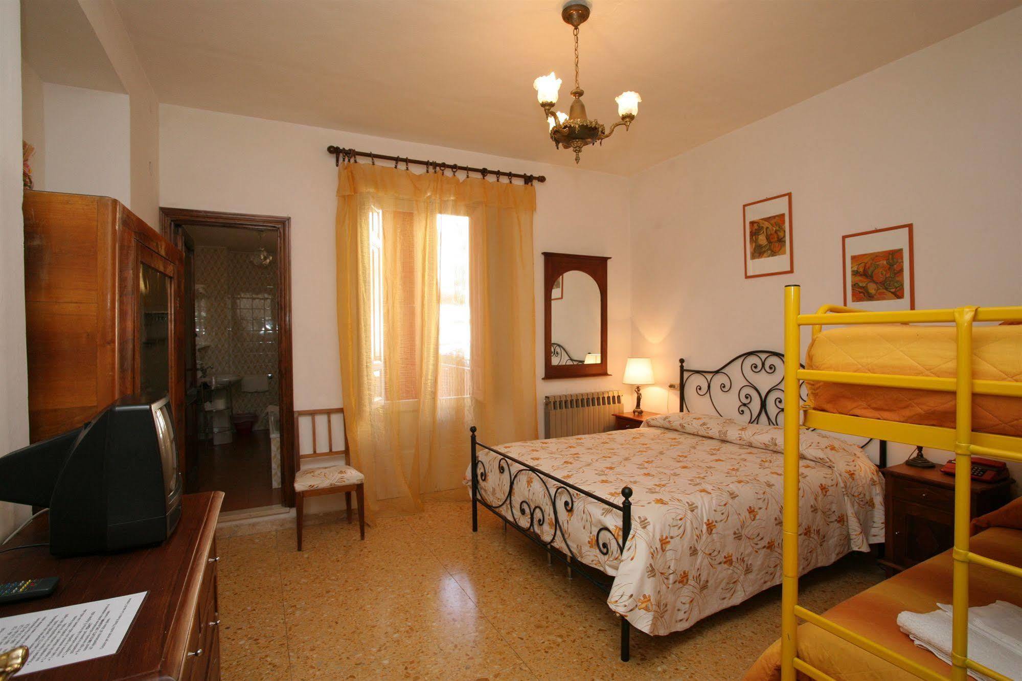 Hotel Roma Scanno Ngoại thất bức ảnh