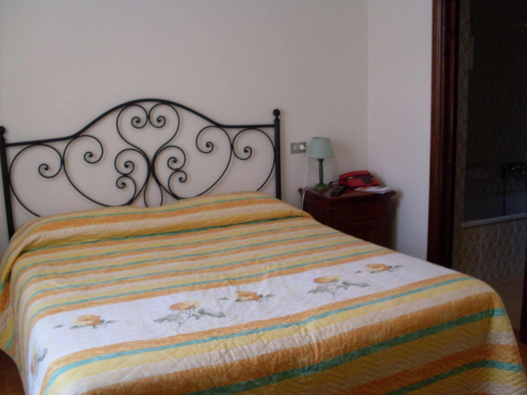 Hotel Roma Scanno Ngoại thất bức ảnh